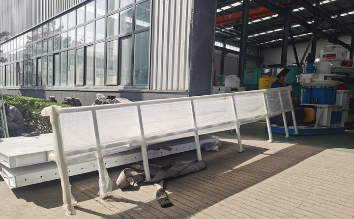 颗?；涮咨璞?jpg