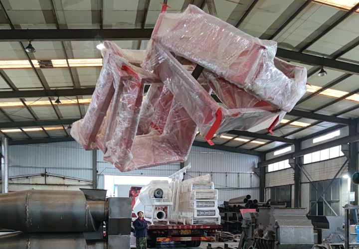 锯末颗?；吲涮咨璞缸俺抵?jpg