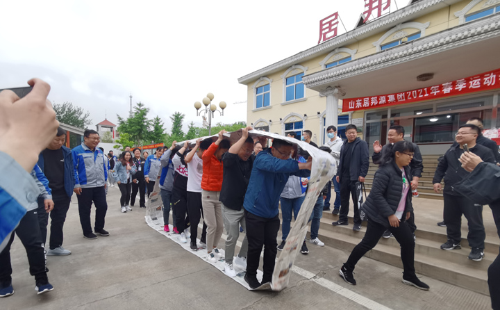 车轮滚滚比赛.jpg 车轮滚滚比赛.jpg