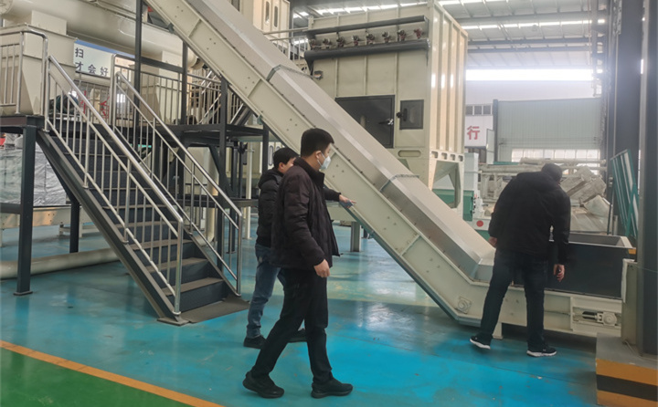 木屑造?；叩纳狭仙璞?jpg