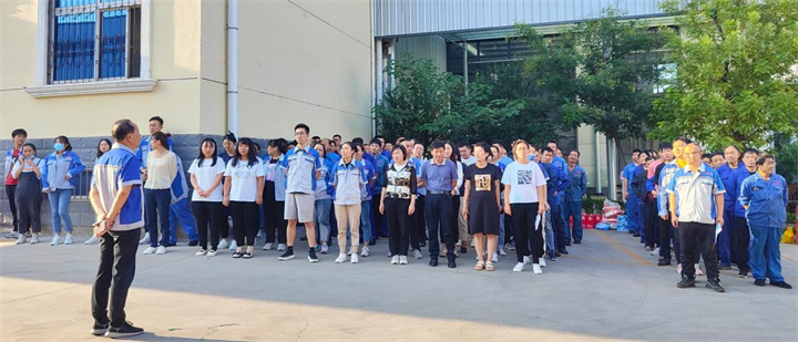 随着中秋节的日益临近，为让员工度过一个祥和、快乐的中秋佳节，9月6日下午，山东金格瑞又提前为员工发中秋节福利啦！