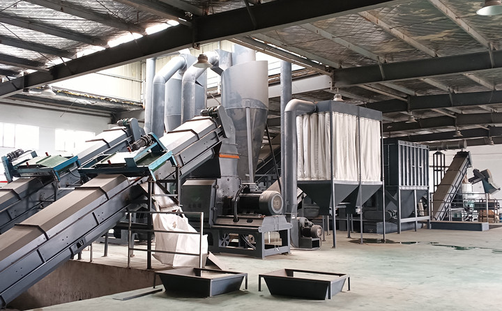 江苏宿迁年产2万吨木材颗粒生产线现场图片.jpg 江苏宿迁年产2万吨木材颗粒生产线现场图片.jpg