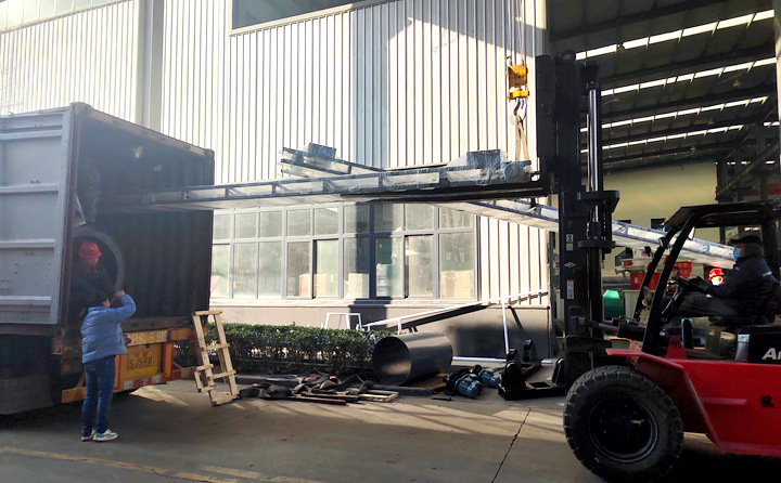 木屑颗粒机生产线发往英国伦敦，这是年产2万吨的颗?；呱璞?jpg