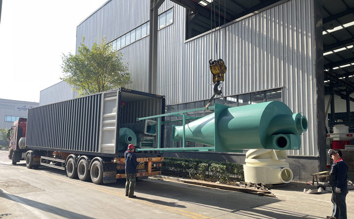 年产5000吨的木屑颗?；弑环⑼突固?jpg