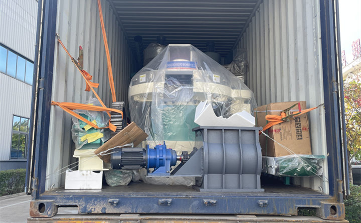 年产5000吨的木屑颗?；弑环⑼突固?jpg