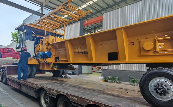 移动式破碎机发货.jpg